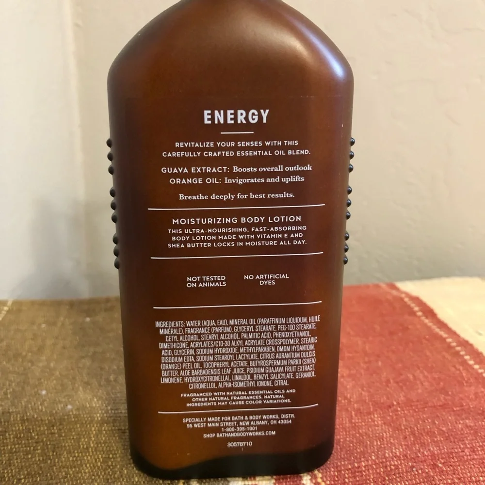 Bath & Body Works Guava Orange Sandalwood Vanilla Moisturizing Body Lotion 2